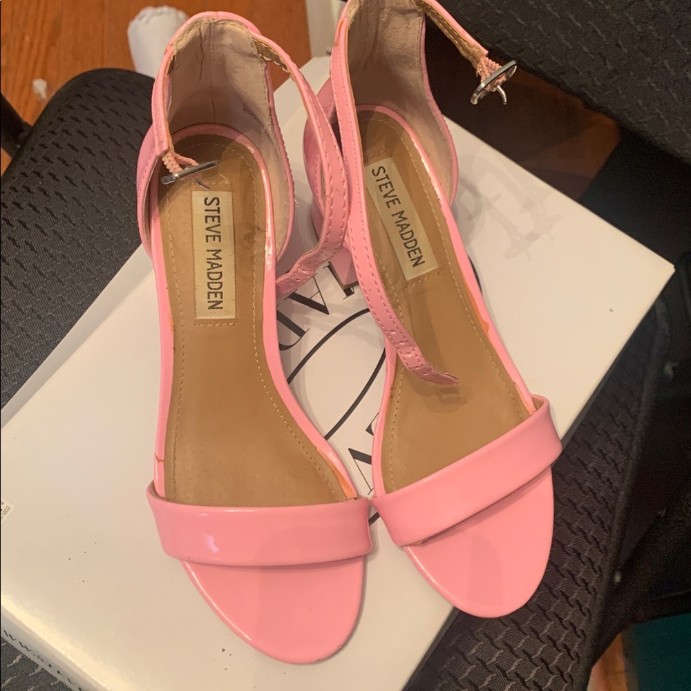 Steve Madden Pink Patent Irenee Heels